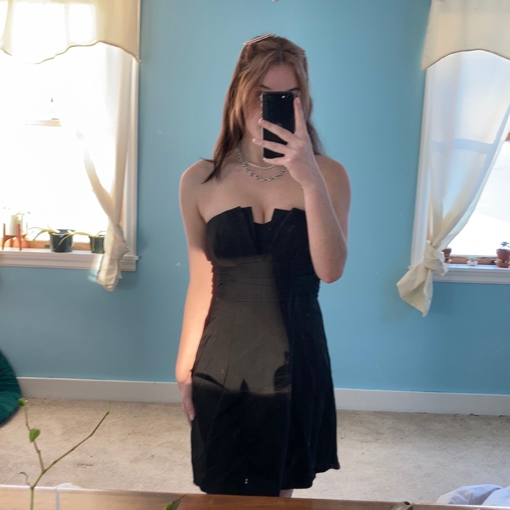 Black strapless dress
